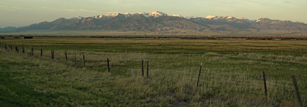 The Rocky Mountains RegionThe Beaverhead Mountains