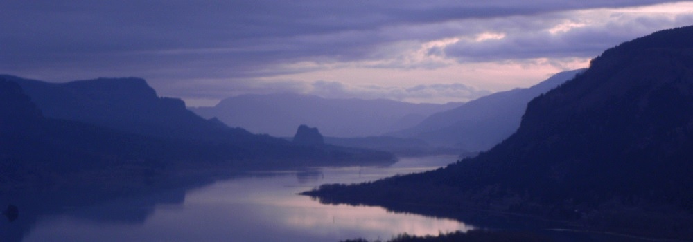 Morning SunglowColumbia River Gorge
