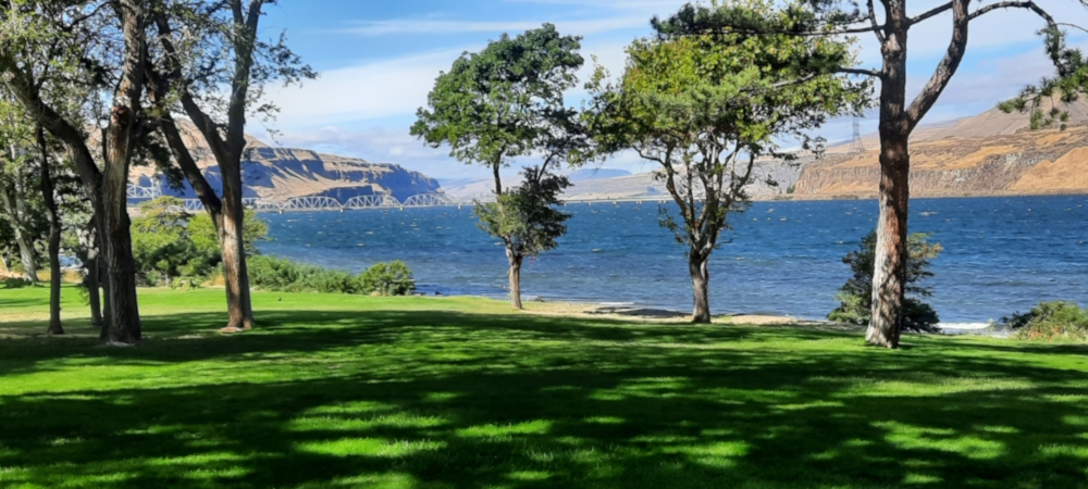 The Pacific Coast RegionThe Columbia River Gorge