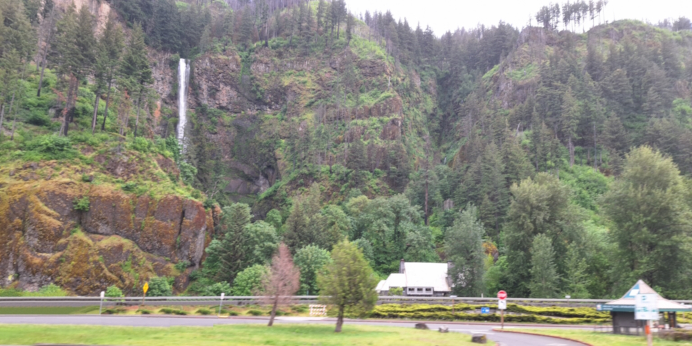 The Pacific Coast RegionThe Columbia River Gorge