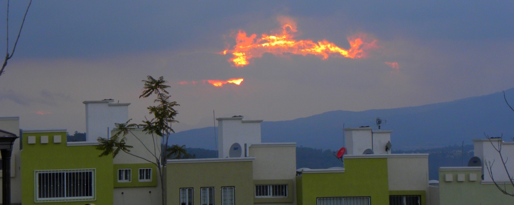 The Transcontinental Volcanic Mtns RegionThe Capital City