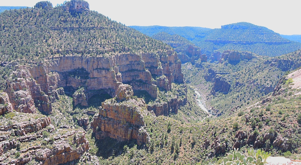 The Salt RiverUS 60 Rest Stop