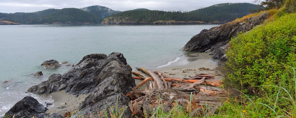 The Earth&prime;s SeashoresThe Deception Pass