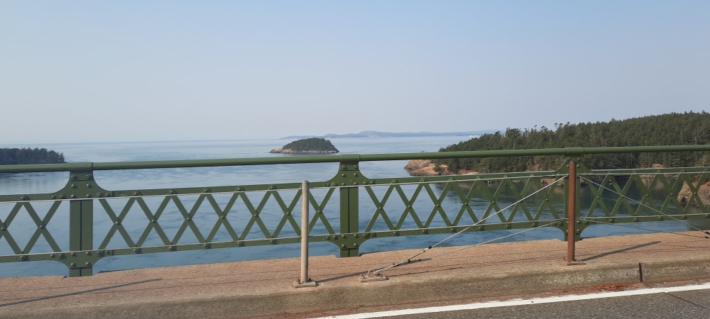 The Earth&prime;s SeashoresThe Deception Pass