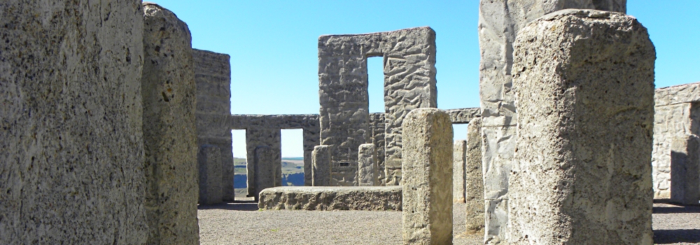 The Modern Man, ArchitectureWashington: Stonehenge Replica