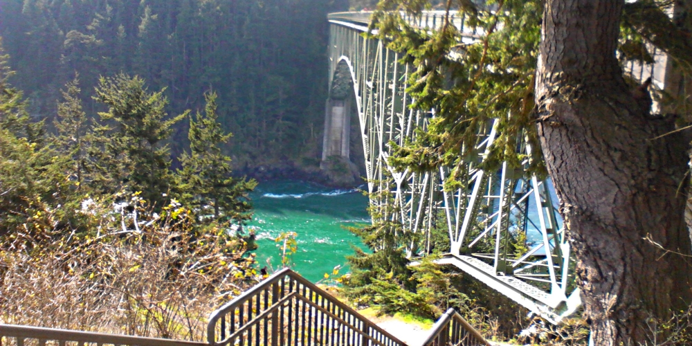 The Cantilever BridgesThe Deception Pass Bridge
