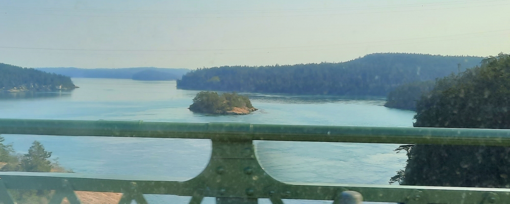 The Cantilever BridgesThe Deception Pass Bridge