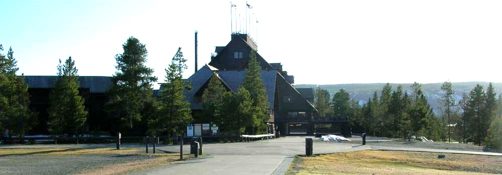 The Grand LodgesThe Old Faithful Inn