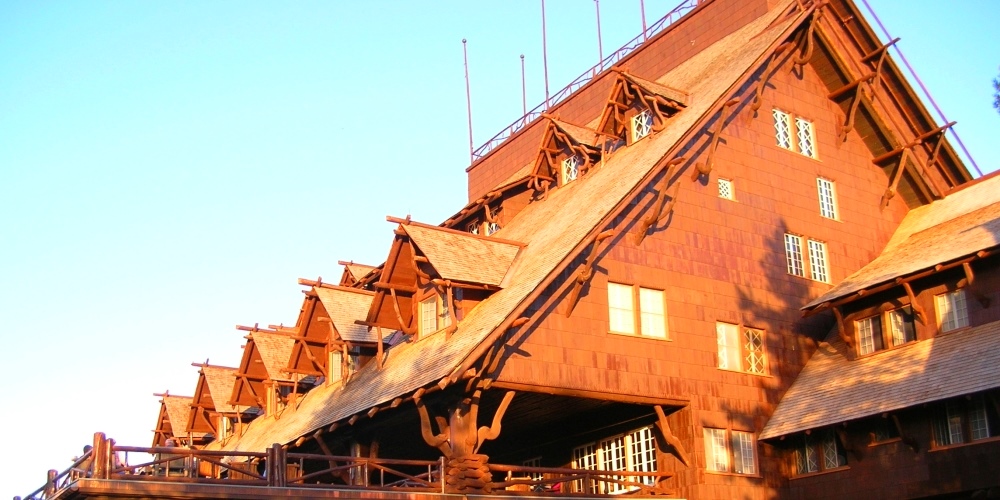 The Grand LodgesThe Old Faithful Inn