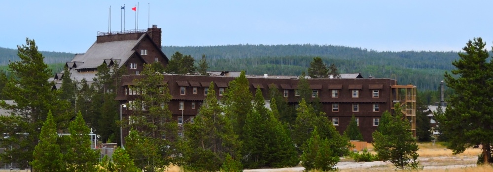 The Grand LodgesThe Old Faithful Inn