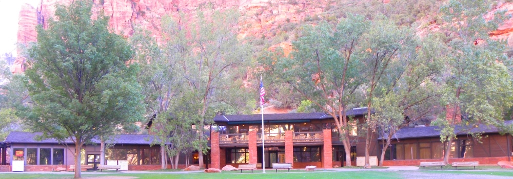 The Grand LodgesZion Canyon Lodge